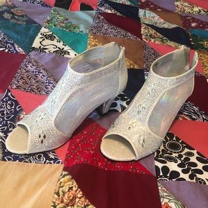 Silver sparkle dress shoes